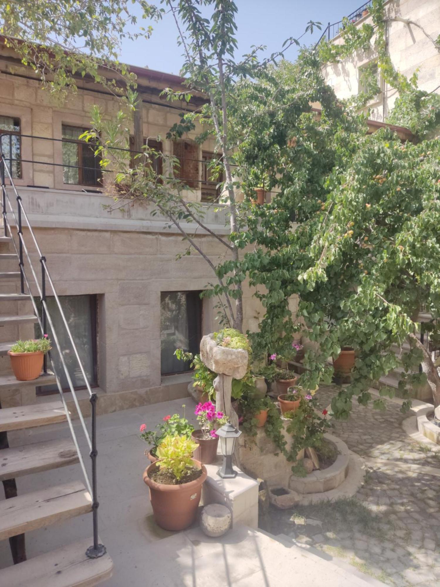 Luwian Stone House Hotel Göreme Ngoại thất bức ảnh