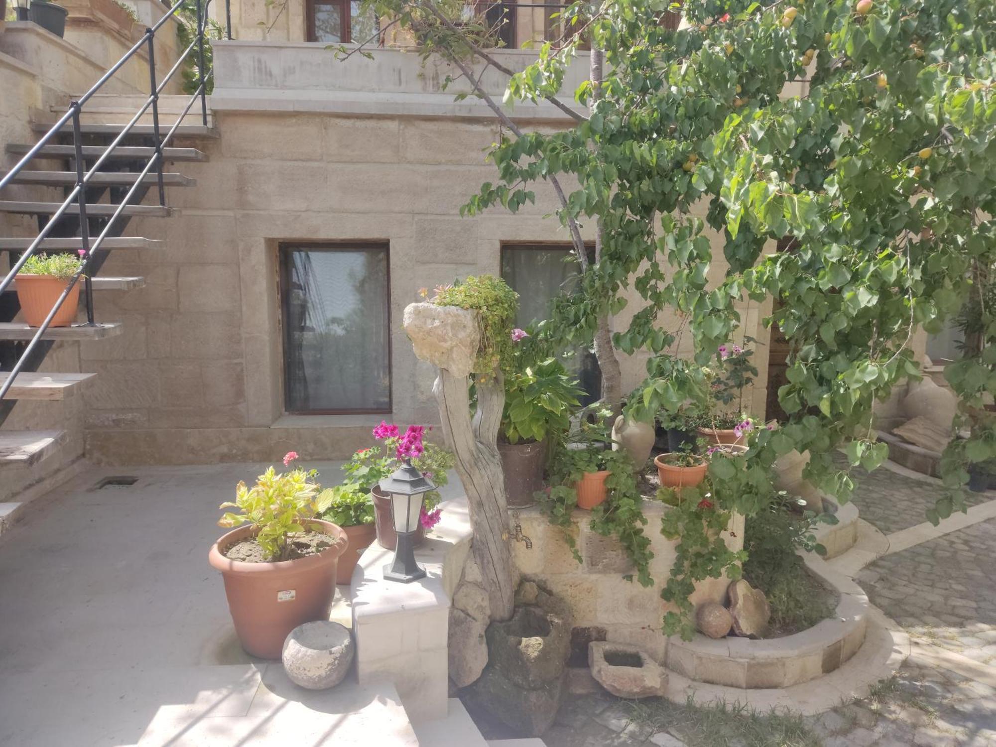 Luwian Stone House Hotel Göreme Ngoại thất bức ảnh